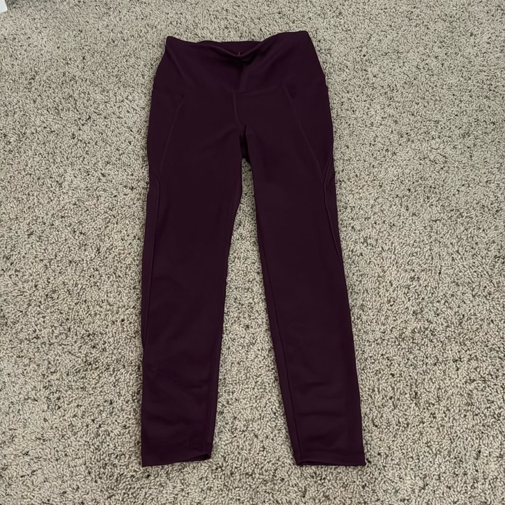 purple leggings